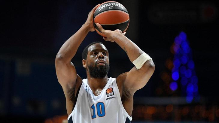 Eski Karşıyakalı Will Thomas, UNICS Kazan'da