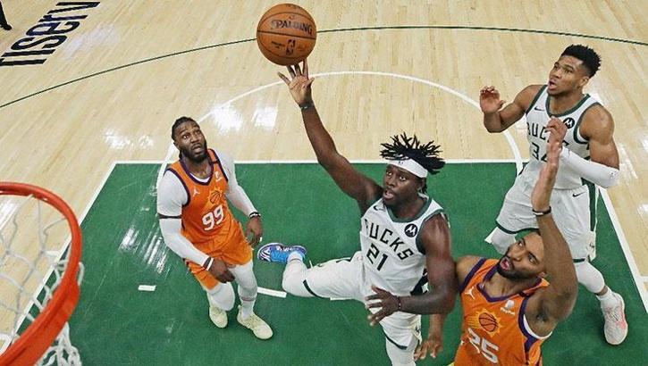 NBA final serisinde Suns'ı yenen Bucks, durumu 2-2 yaptı