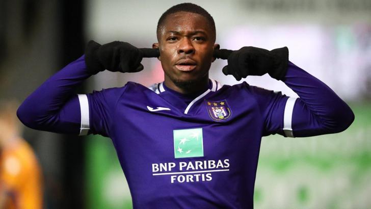 Beşiktaş'ın ilgilendiği Francis Amuzu, Anderlecht'te kaldı