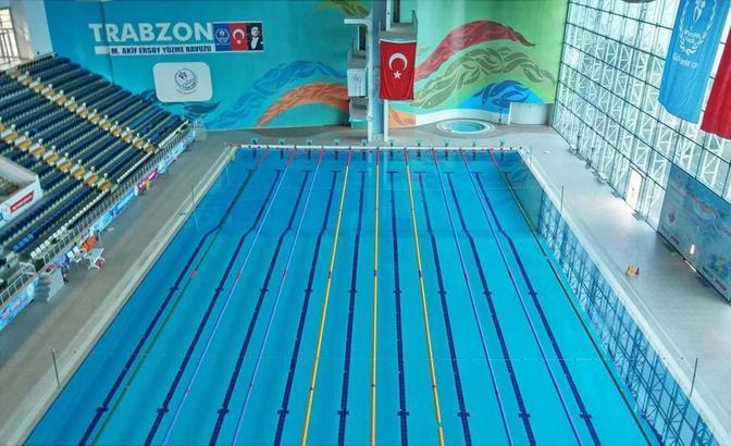 Trabzon'da yıl sonuna kadar 25 bin çocuk ve gence yüzme öğretilecek