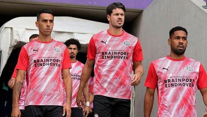 Son dakika gelişmesi! Galatasaray'ın rakibi PSV'ye seyirci şoku!