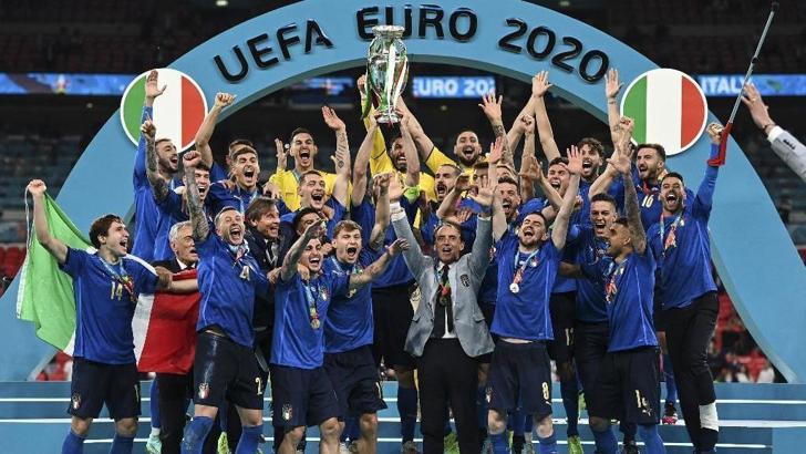 İtalya'nın EURO 2020 zaferinin baş mimarı: Roberto Mancini