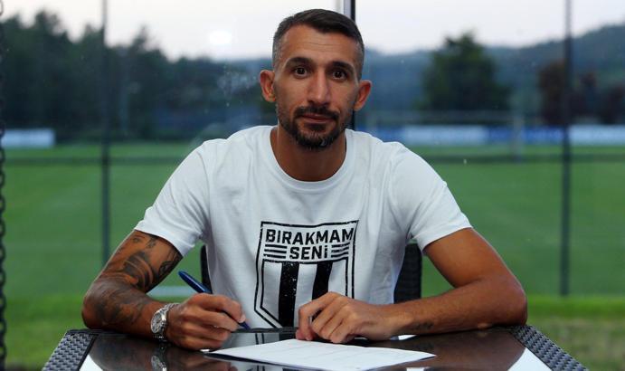 Son dakika! Mehmet Topal resmen Beşiktaş'ta!