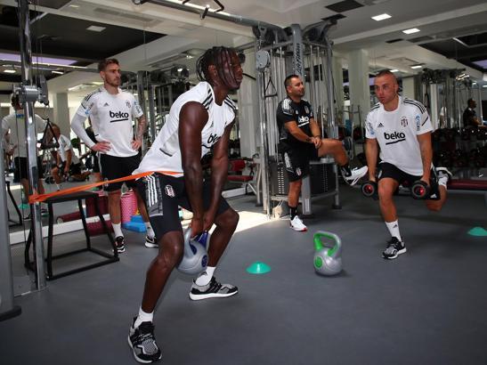 Beşiktaş yeni sezon hazırlıklarını sürdürüyor