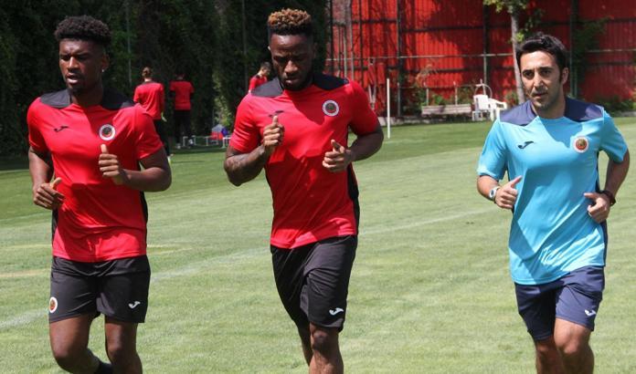 Gençlerbirliği, yeni sezon hazırlıklarını sürdürüyor
