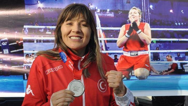 Türkiye'nin Gururu Kadın Sporcular: Şennur Demir