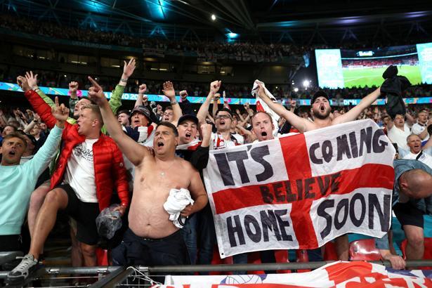 Taraftarların Wembley çılgınlığı