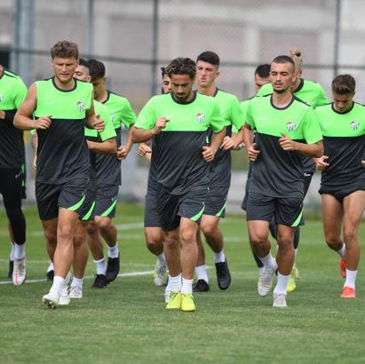 Bursaspor, yeni sezon hazırlıklarını sürdürüyor