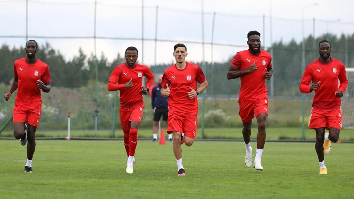 Sivasspor, yeni sezon hazırlıklarını sürdürüyor