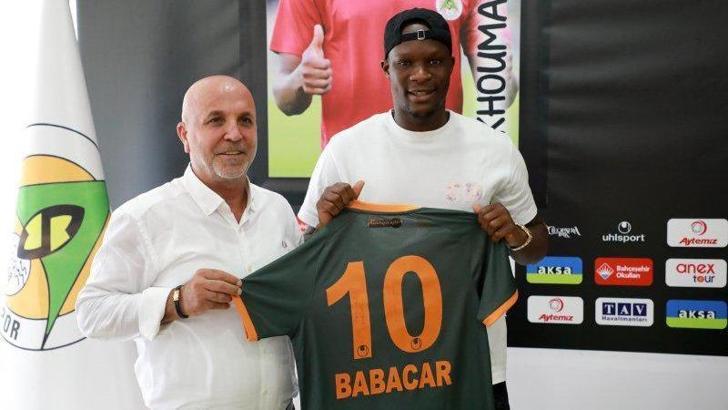 Trabzonspor'dan Babacar'a