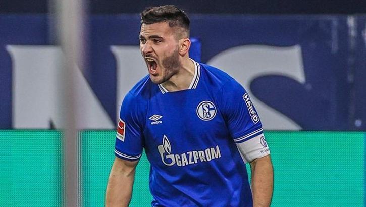 Mesut Özil, Kolasinac'ı Fenerbahçe'ye getiriyor
