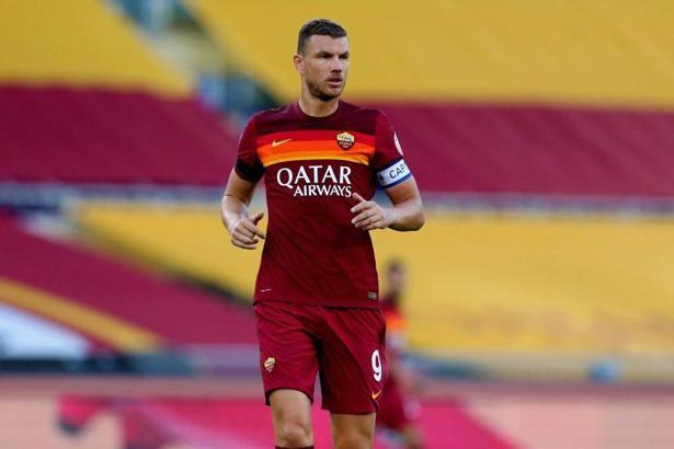 Son dakika! Beşiktaş, Edin Dzeko transferi için bastırıyor
