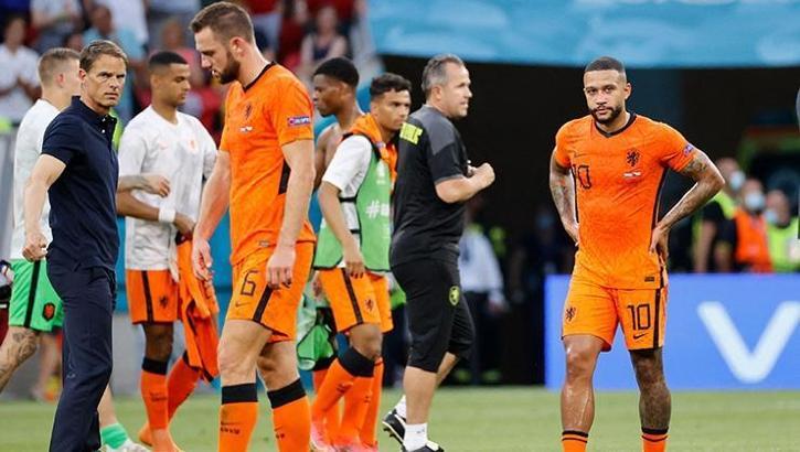 Hollanda'nın Avrupa Şampiyonası'ndaki Çek kabusu sürüyor