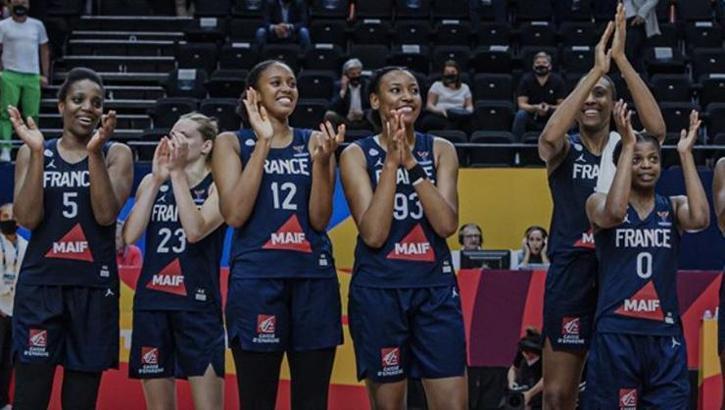 Kadınlar Eurobasket'te ilk finalist Fransa