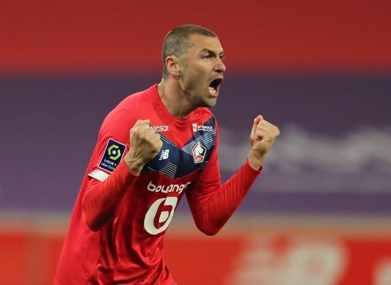 Milan, Burak Yılmaz'ı kadrosuna katmak istiyor