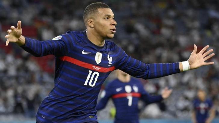 PSG'de Kylian Mbappe'den ayrılık kararı