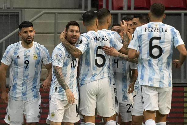 Messi'li Arjantin, Copa America'da çeyrek finalde