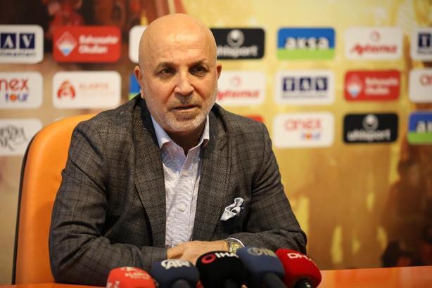 Hasan Çavuşoğlu: 12 yabancı olsa daha mantıklı olur