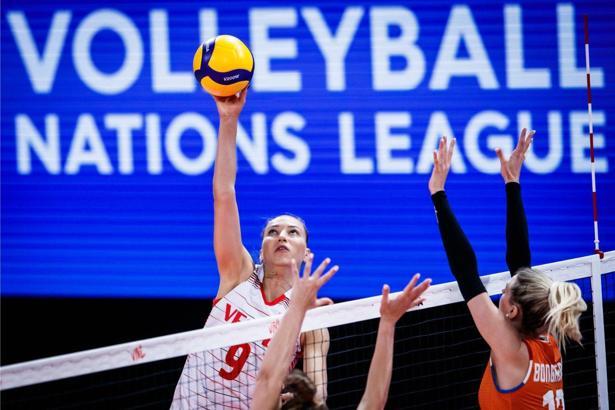 A Milli Kadın Voleybol Takımı'nda kamp sona erdi