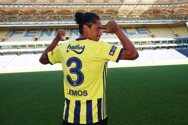 Fenerbahçe'de yolların ayrılacağı isimler belli oldu