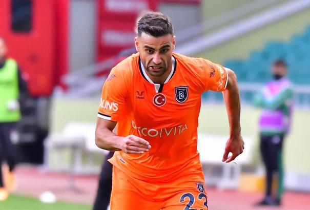 Deniz Türüç, resmen Başakşehir'de