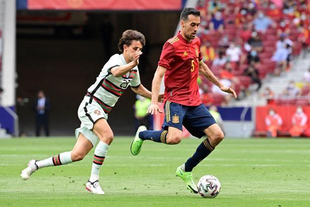 Sergio Busquets yeniden İspanya Milli Takımı'na dahil oluyor