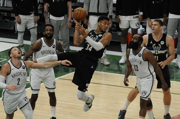 NBA'de Milwaukee Bucks, Brooklyn Nets'e karşı seriyi son maça taşıdı