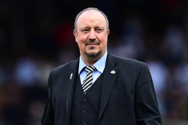 Son dakika | Fenerbahçe'nin ilgilendiği Rafael Benitez'e büyük şok!