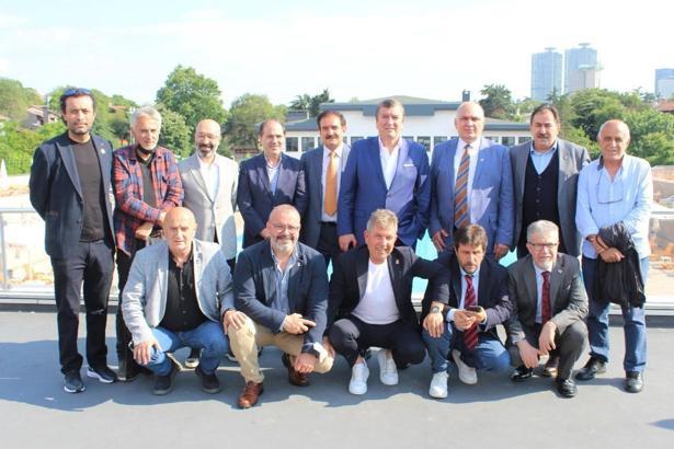 TSYD'de Oğuz Tongsir yeniden başkanlığa seçildi