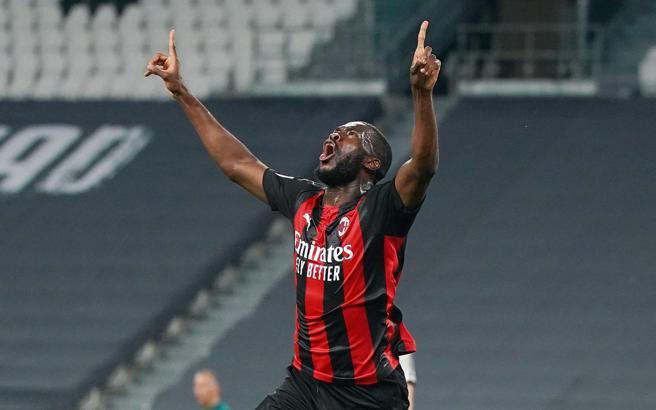 Milan, Fikayo Tomori'yi transfer etti