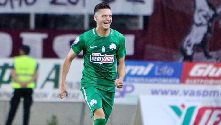 Altay, Yunan oyuncu Anastasios Chatzigiovanis'in peşinde