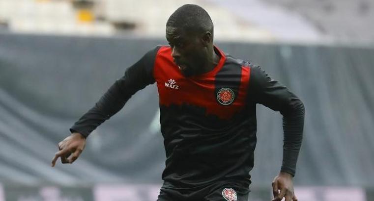 Göztepe, Badou Ndiaye'yi gündemine aldı