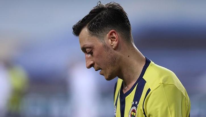 Mesut Özil'in menajeri açıkladı: Fenerbahçe'ye teknik direktör önermedi!