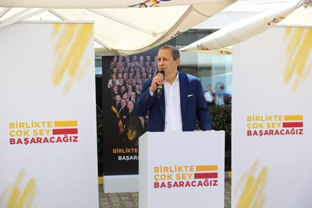 Galatasaray'da son dakika! Burak Elmas açıkladı: 100 milyon dolar! 5+5 ön anlaşma imzaladık