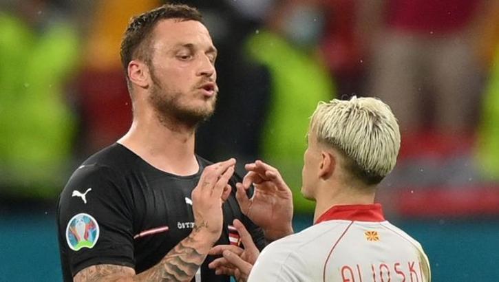 EURO 2020'de attığı gol sonrası ırkçı ifadeler kullandığı iddia edilen Arnautovic, özür diledi