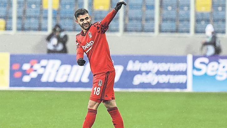 Aboubakar'ı alan Al Nassr'dan Ghezzal açıklaması