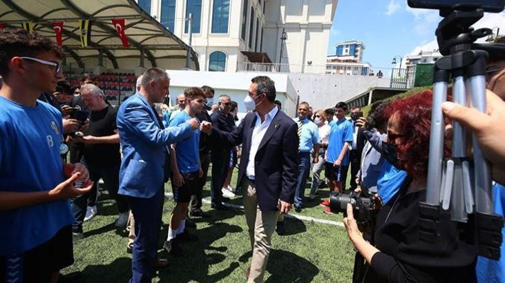 Ali Koç, Fenerbahçe Kulübü Maltepe şubesinin genel kuruluna katıldı
