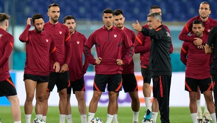 Cumhurbaşkanı Erdoğan'dan A Milli Futbol Takımı'na destek