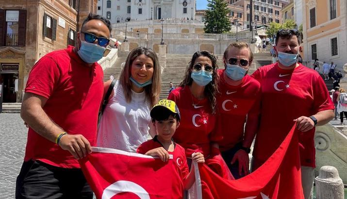 Roma'da 'Türkiye' tezahüratları