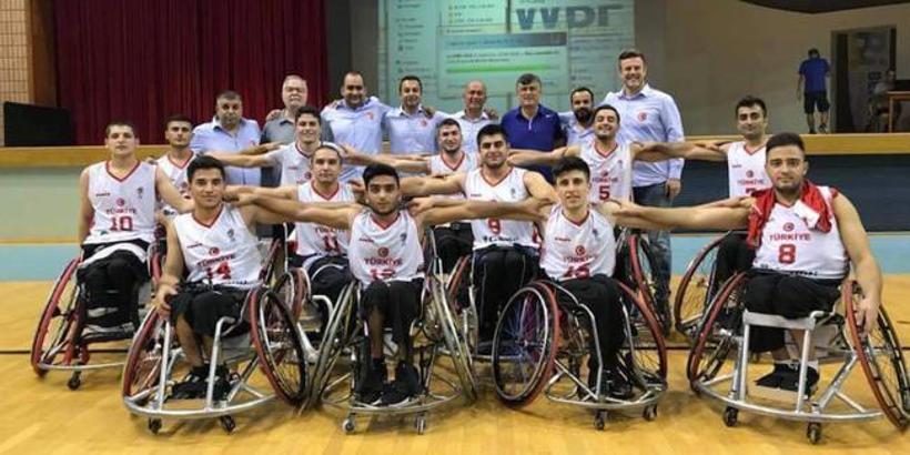 Genç basketbolcular Avrupa Şampiyonası'na hazır