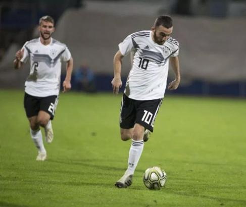 Antalyaspor, Erkan Eyibil'i kadrosuna kattı