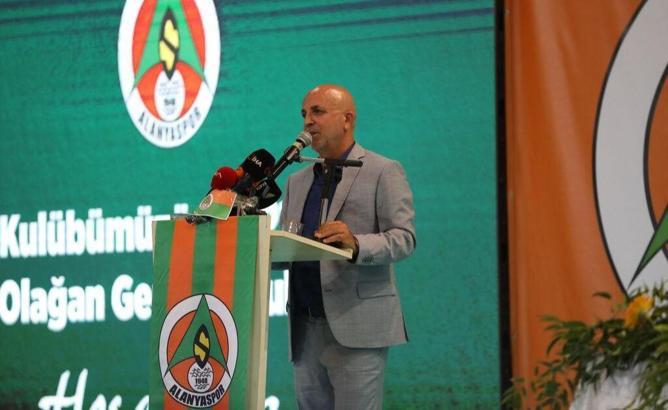 Alanyaspor Başkanı Hasan Çavuşoğlu güven tazeledi