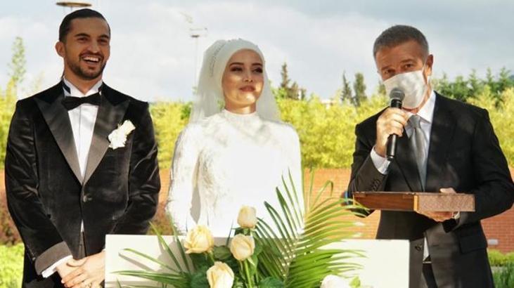 Trabzonsporlu Hüseyin Türkmen dünyaevine girdi