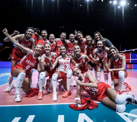 A Milli Kadın Voleybol Takımı'nın kadrosunda değişiklik