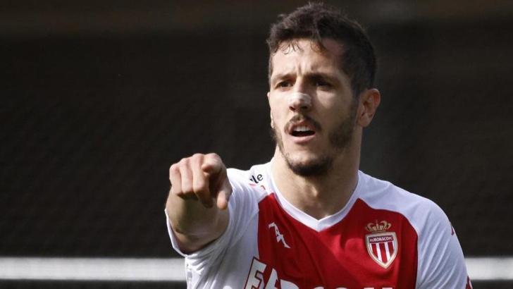 Transferde Beşiktaş ve Fenerbahçe arasında Jovetic yarışı