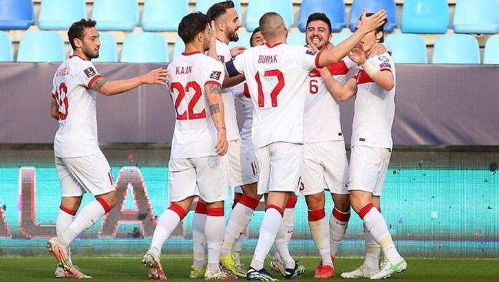 Galatasaray, Kaan Ayhan'ı istiyor
