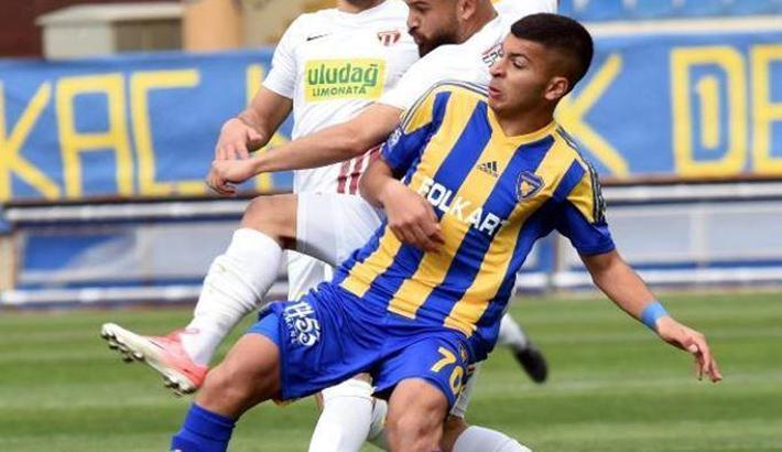 Transferin hızlı takımı Manisa FK'dan Oğuz Aydın atağı
