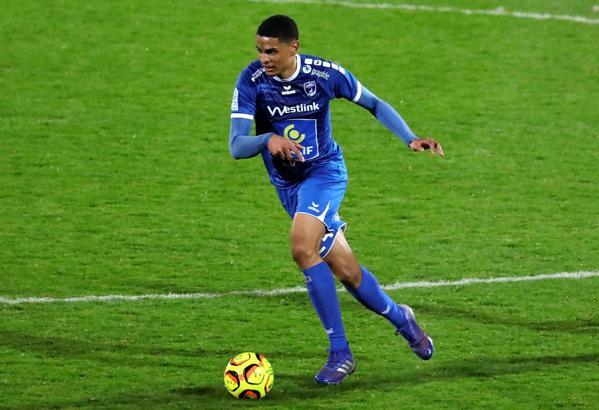Sivasspor'un yeni yıldızı Yacine Bourhane