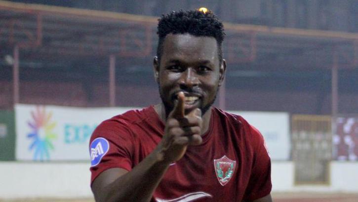 Mame Diouf Beşiktaş'tan haber bekliyor