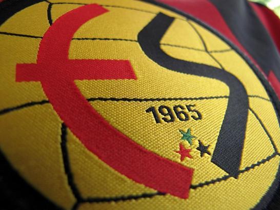 Eskişehirspor'da olağanüstü kongre ertelendi
